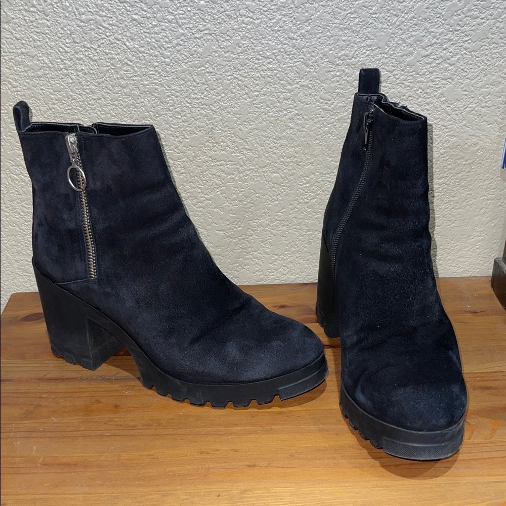 Elegant Black Suede Heeled Boots made with Leather
